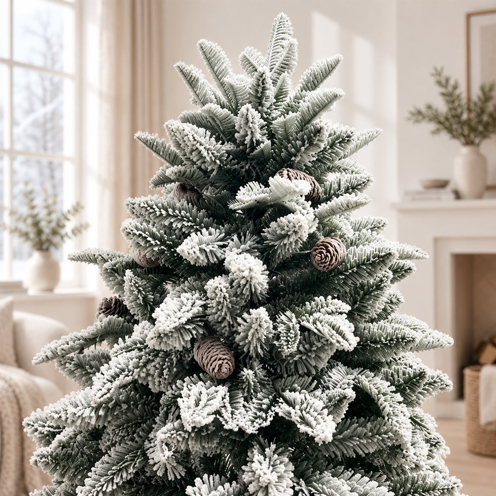 Nordic Snow Juletræ – Sneklædt med Kogler – 150, 180 & 210 cm
