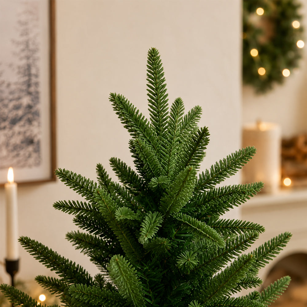 Mini Juletræ 60 cm med naturtro grene1