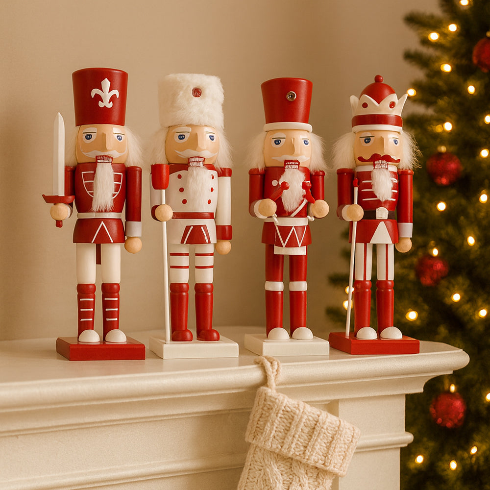 Nøddeknækker figurer i Træ  - 24 cm, sæt med 4 figurer -