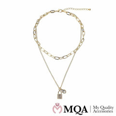 Halskæde guldfarvet, dobbelt, lille hjerte og hængelås, justerbar