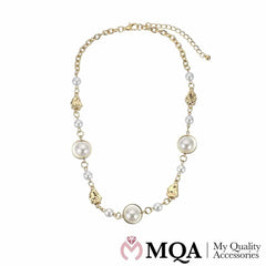 Halskæde guldfarvet, store og små perler, justerbar