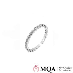 Ring, sølvfarvet med glassten