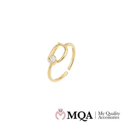 Ring elegant og minimalistisk design med lille funklende sten