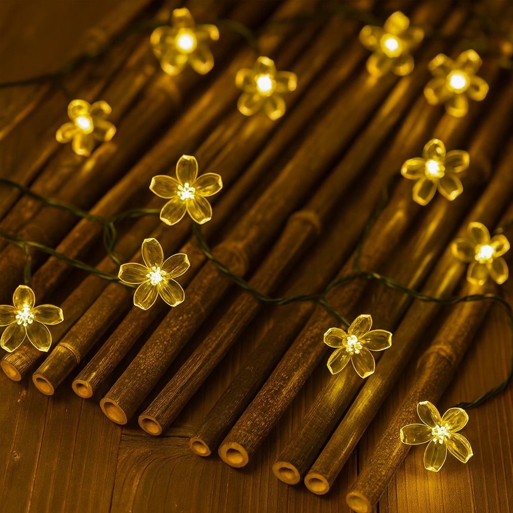 Dekorativ LED-lyskæde 2 meter m/30 Blomster - Soldrevet -