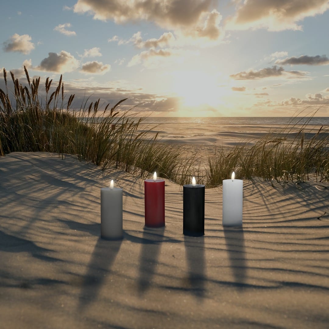 LED Stearinlys -1 stk. - ø5 x 15 cm - m/3D flamme - (flere farver)