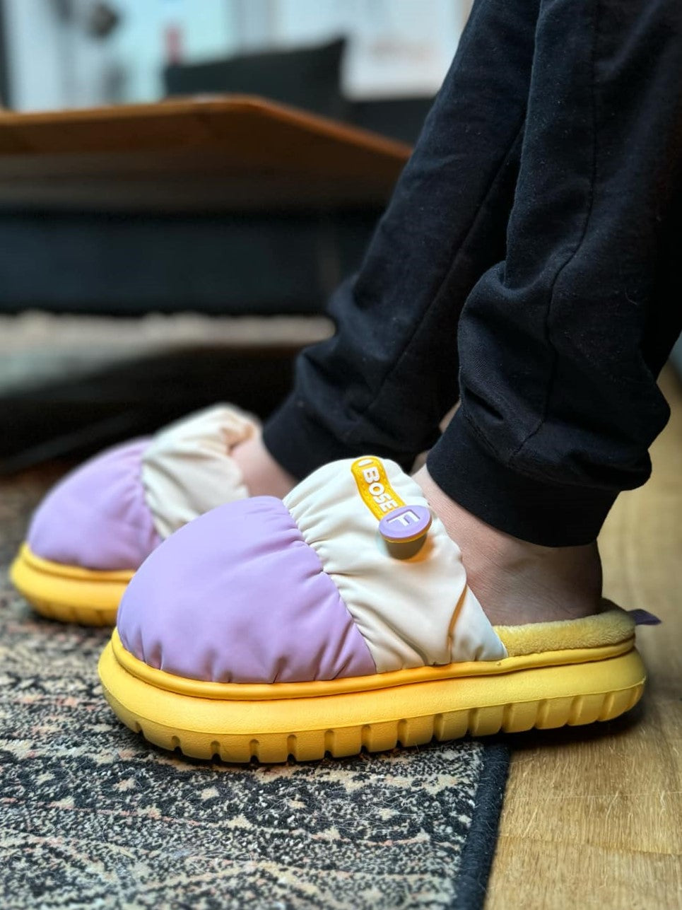 Hjemmesko model Bose F - pink, lilla eller grønne - bløde og varme -