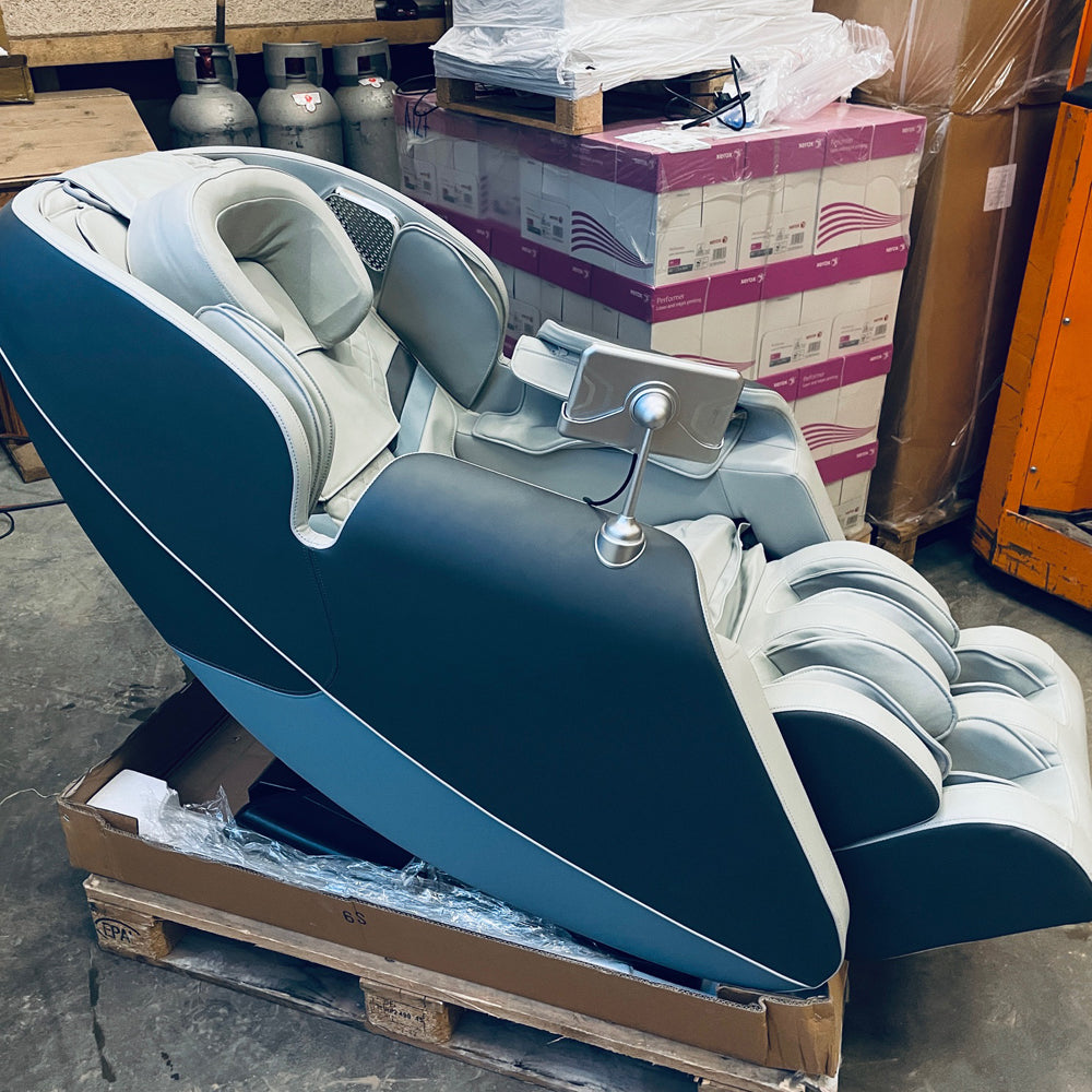 SPAR - DEMO MODEL: Massagestol 8D med Zero Gravity og Varmeterapi - Model S9B