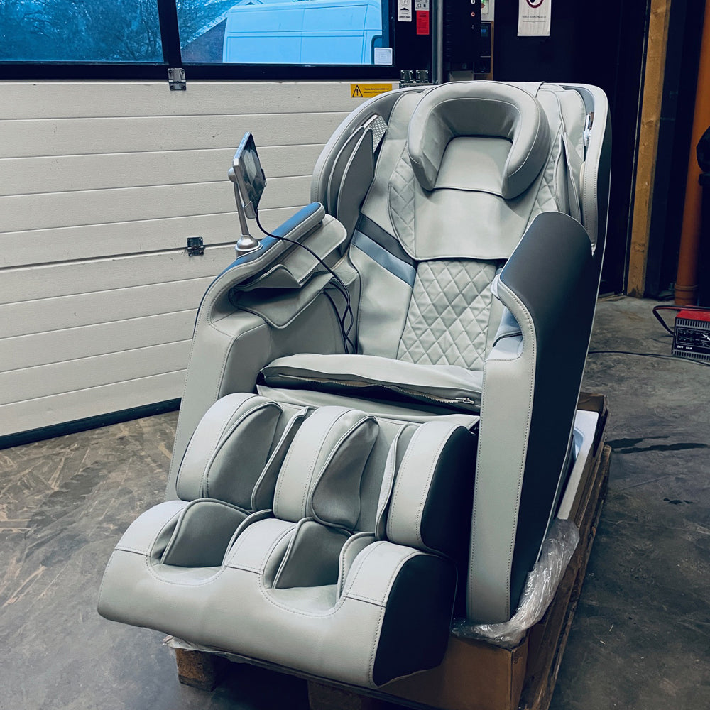 SPAR - DEMO MODEL: Massagestol 8D med Zero Gravity og Varmeterapi - Model S9B