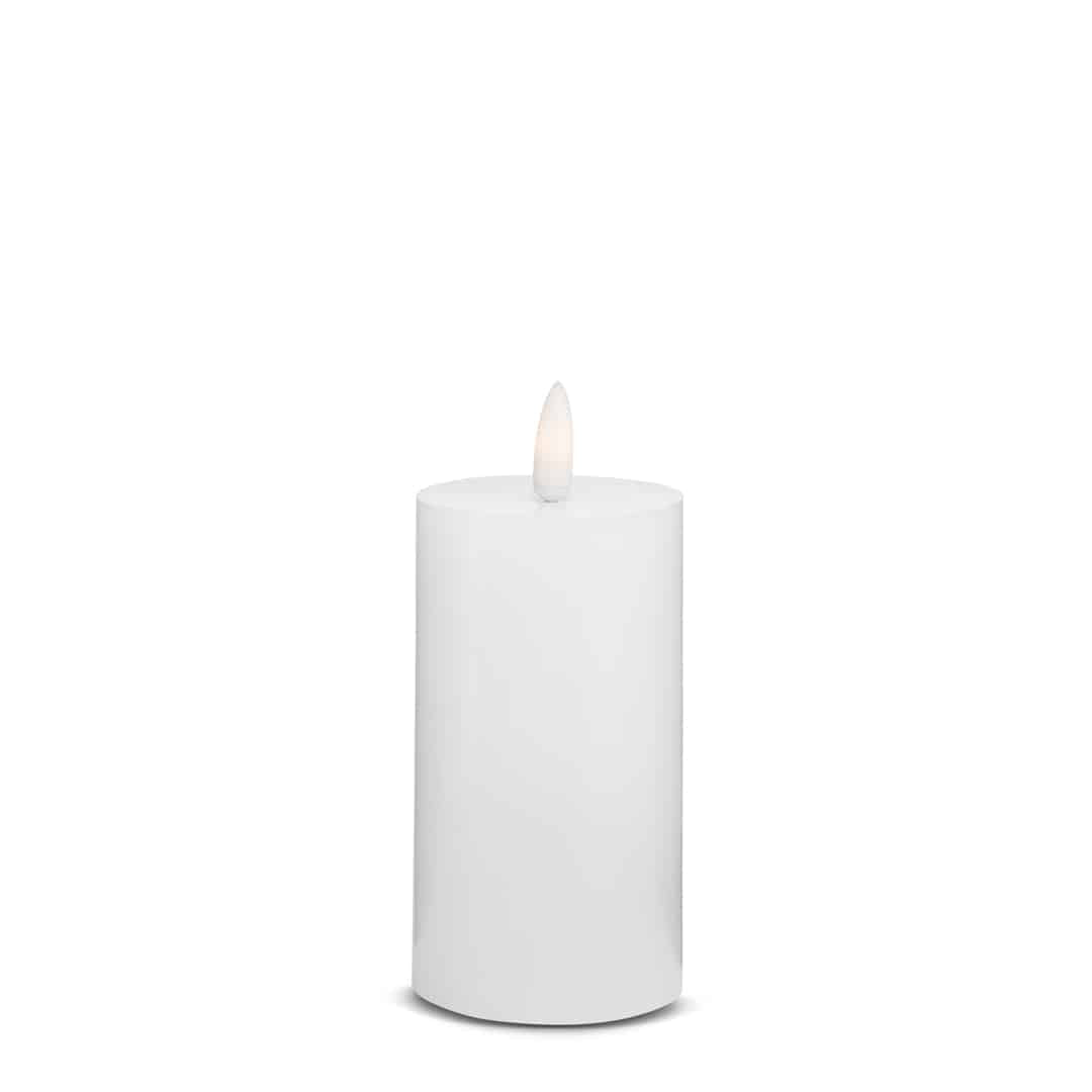 LED Stearinlys - 1 stk. - ø5 x 12,5 cm - m/3D flamme - (flere farver)