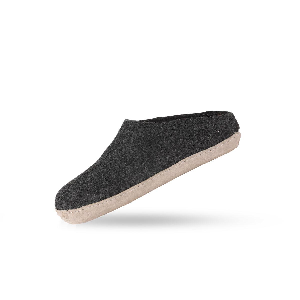 Uldtøffel (100% ren uld) - Model Koks m/sål i skind - Dansk Design fra SHUS
