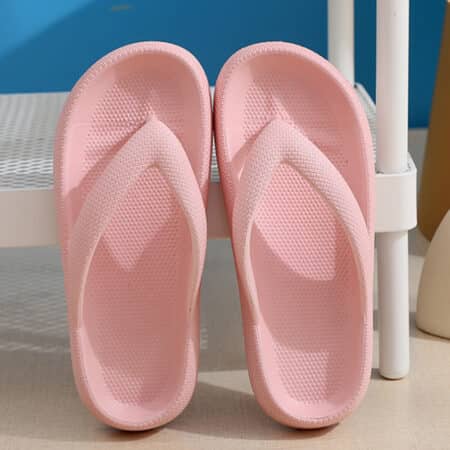 strand toe-split sandal